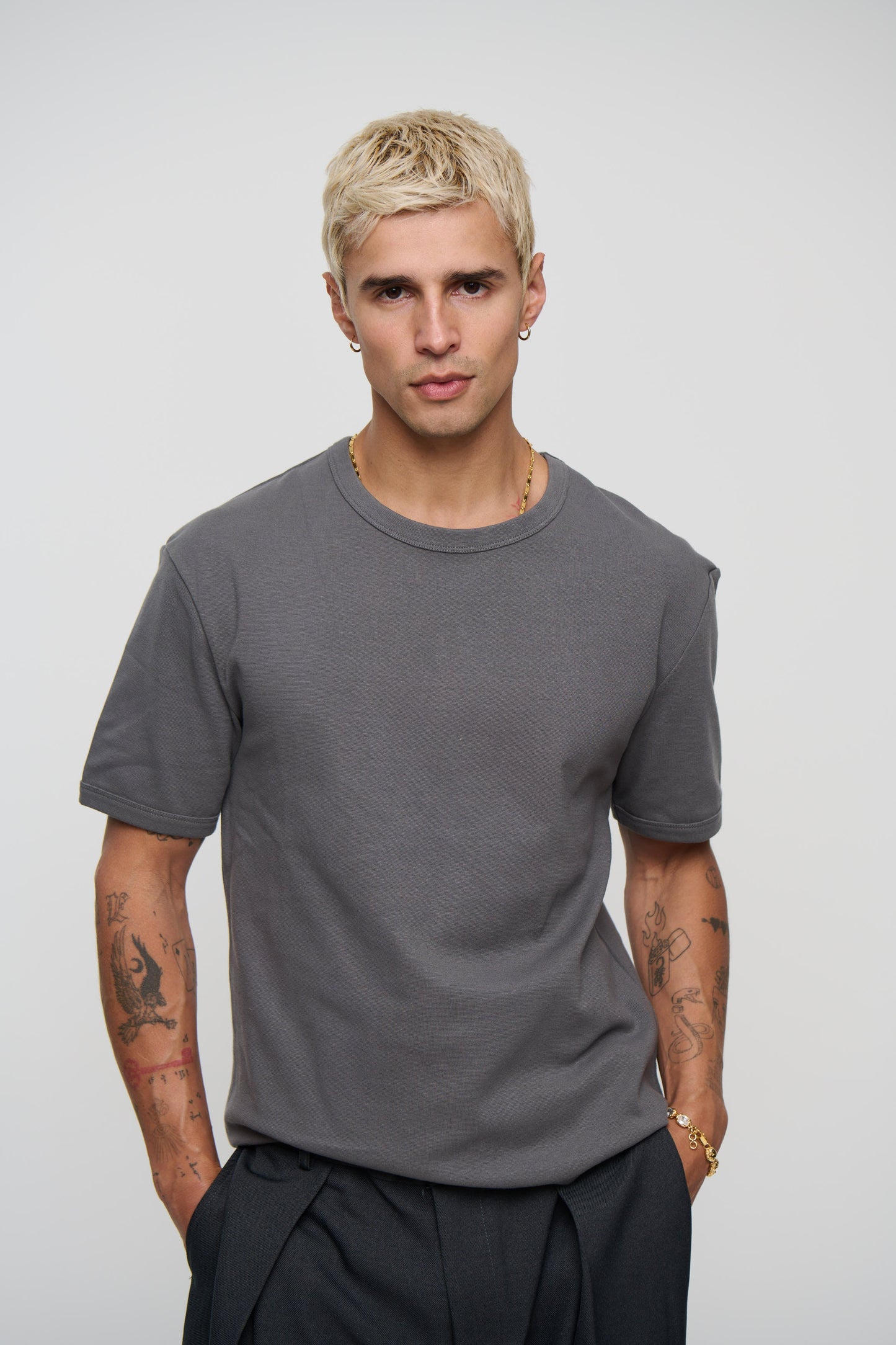 Charlie Ringer Tee Plain Charcoal