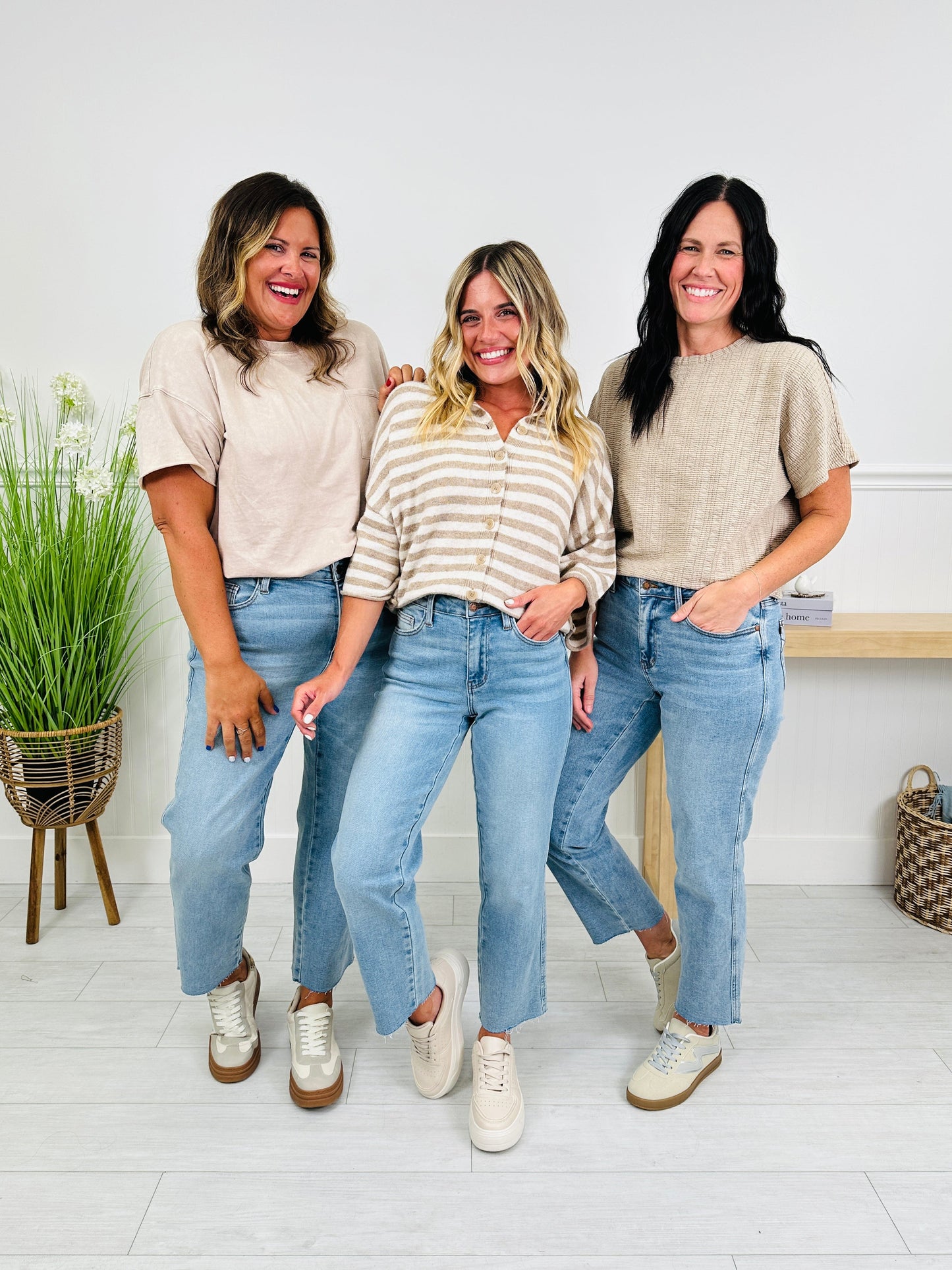 Judy Blue Feel Good Fit Ankle Straight Jeans