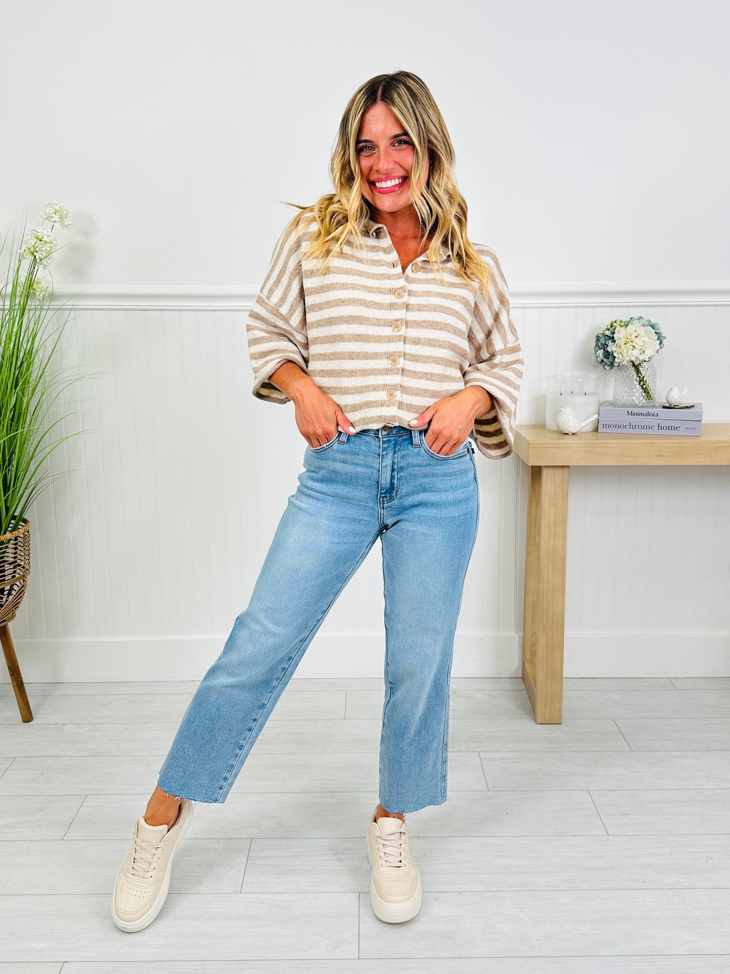 Judy Blue Feel Good Fit Ankle Straight Jeans