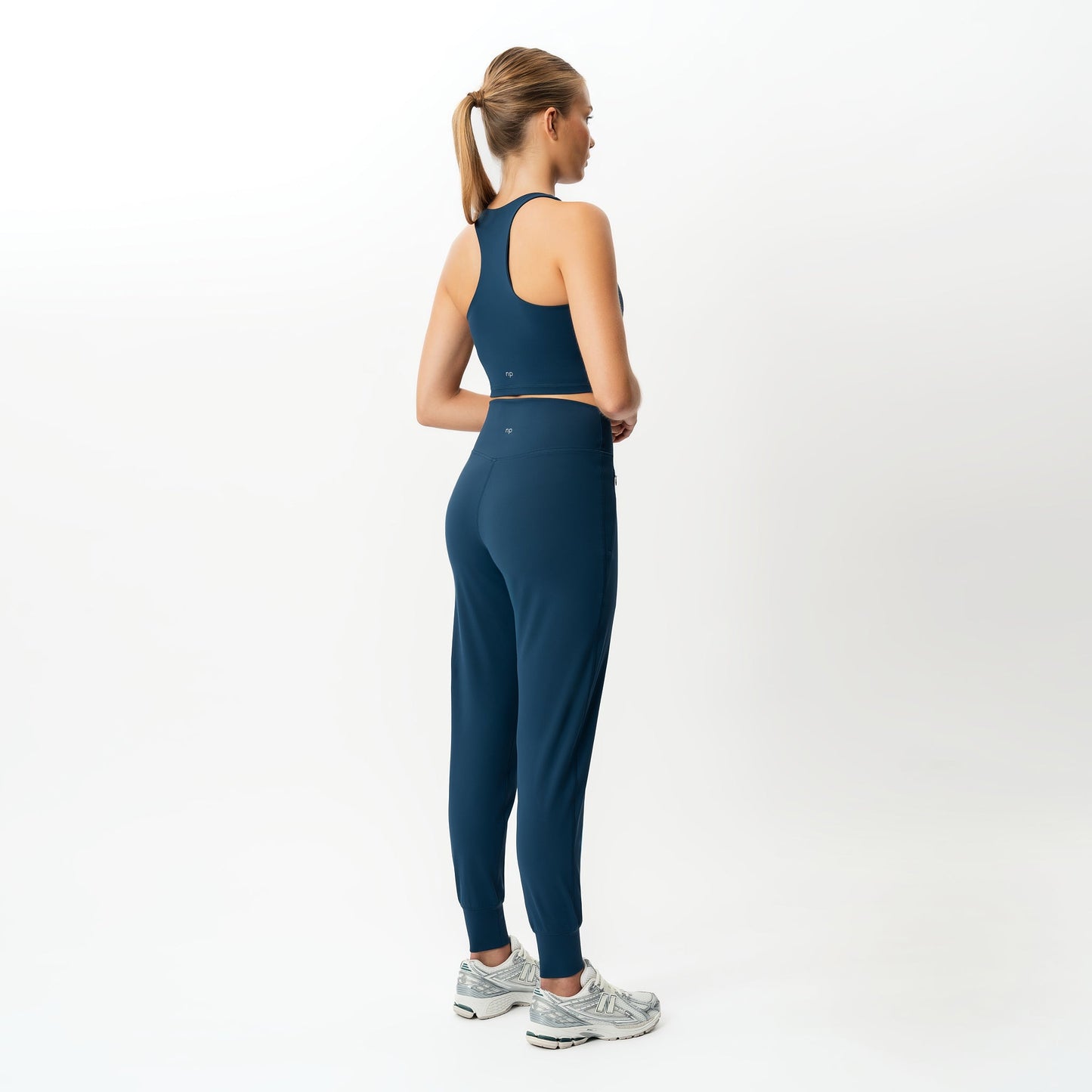 Asana Jogger