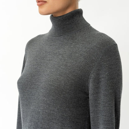 Merino Wool Relaxed Turtleneck