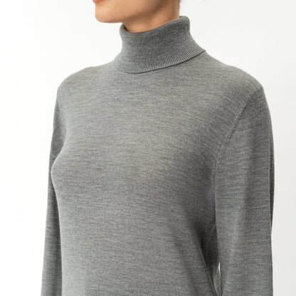 Merino Wool Relaxed Turtleneck