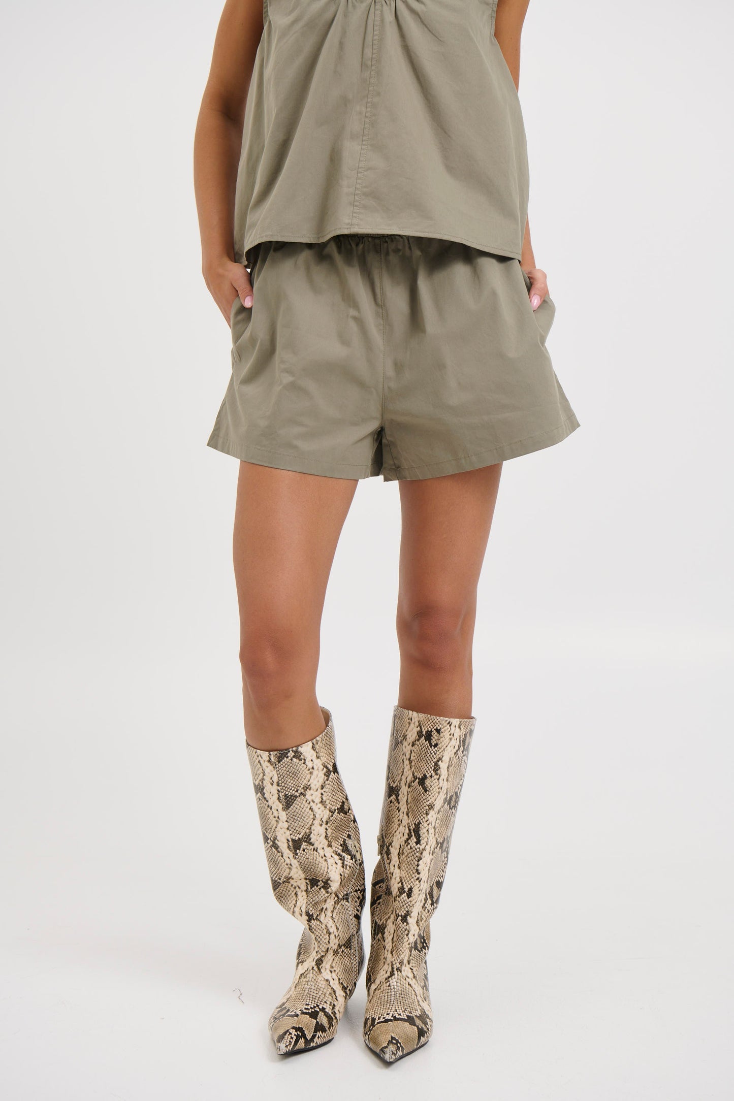 Kyla Short Khaki