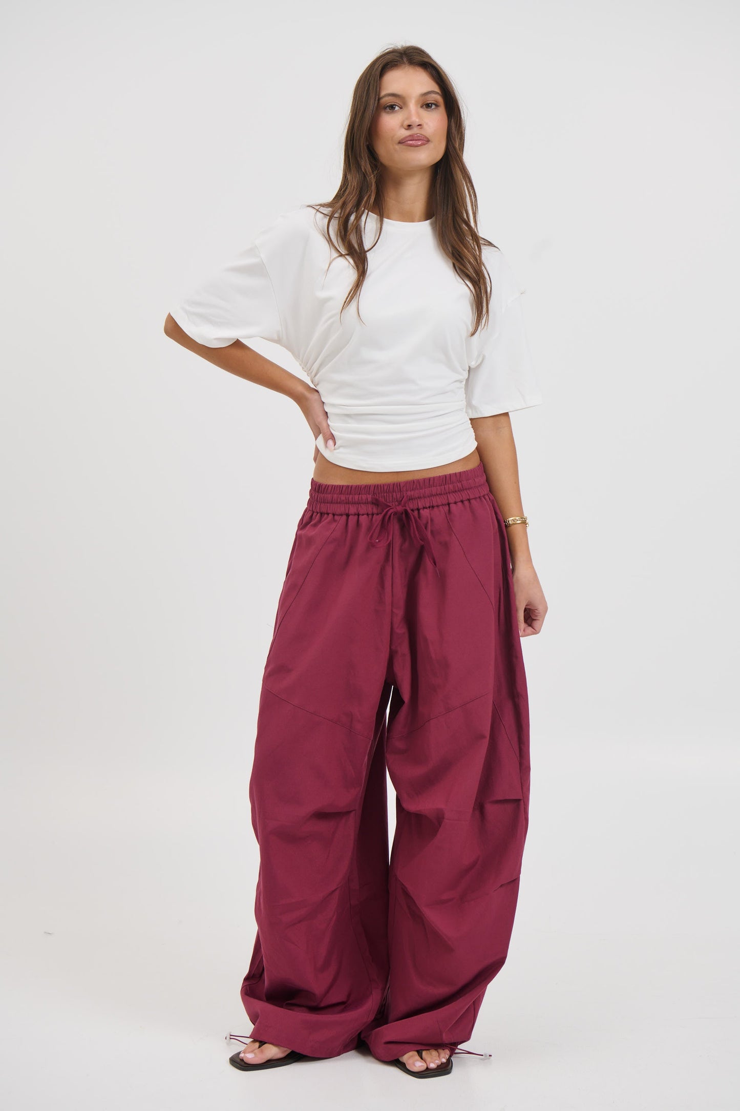 Lavinia Pant Wine