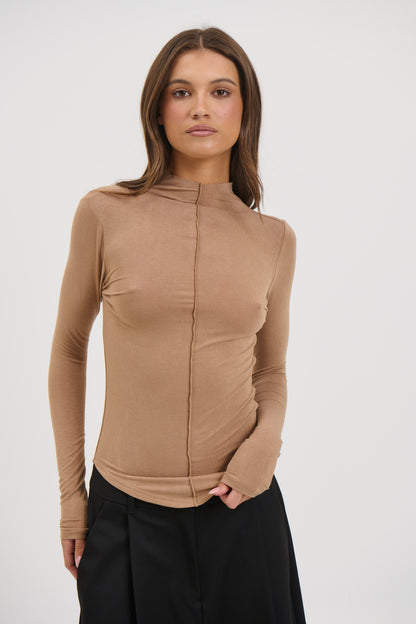 Anisa Turtle Neck Walnut