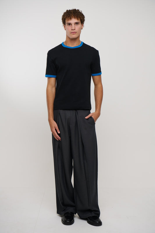 Charlie Ringer Tee Black