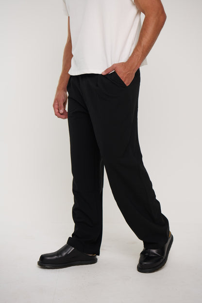 Lenny Pleat Straight Pant Black