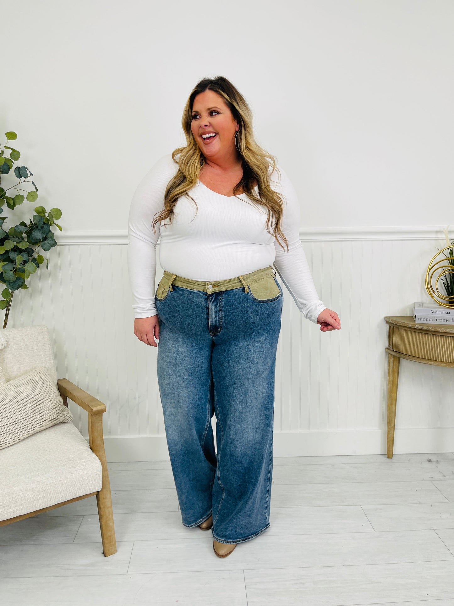 Judy Blue Corduroy Crush Straight Leg Column Jeans
