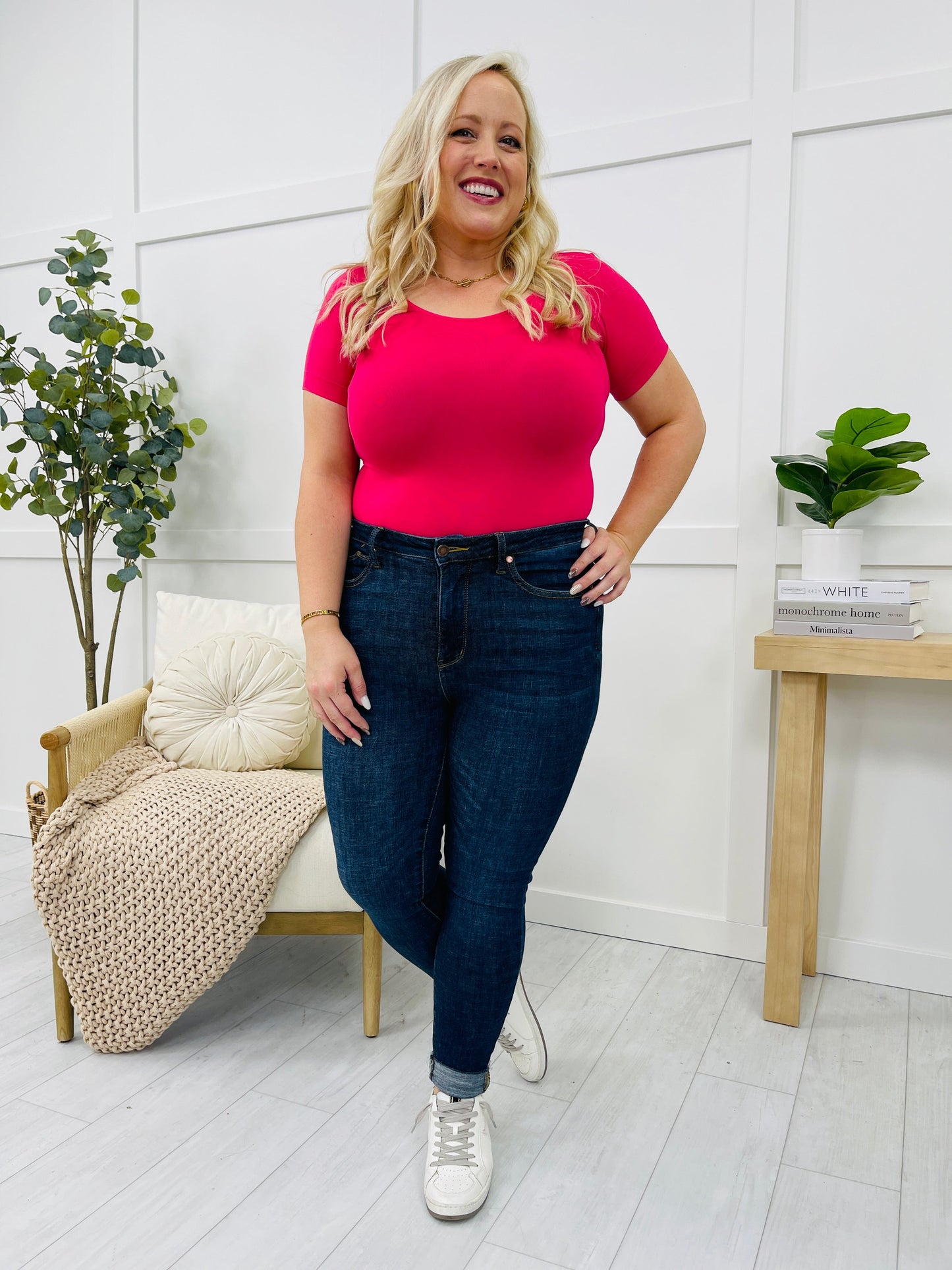 Seamless Reversible V Neck Shapewear Top In Multiple Colors