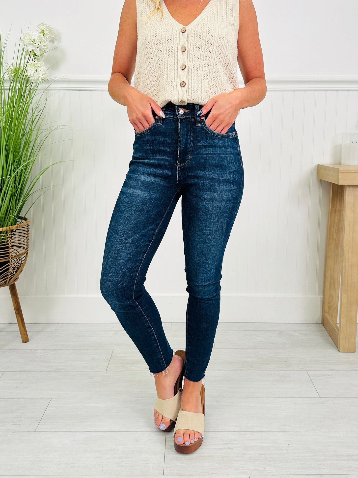 Judy Blue The Trifecta Tummy Control And Butt Lifting Skinny Jeans