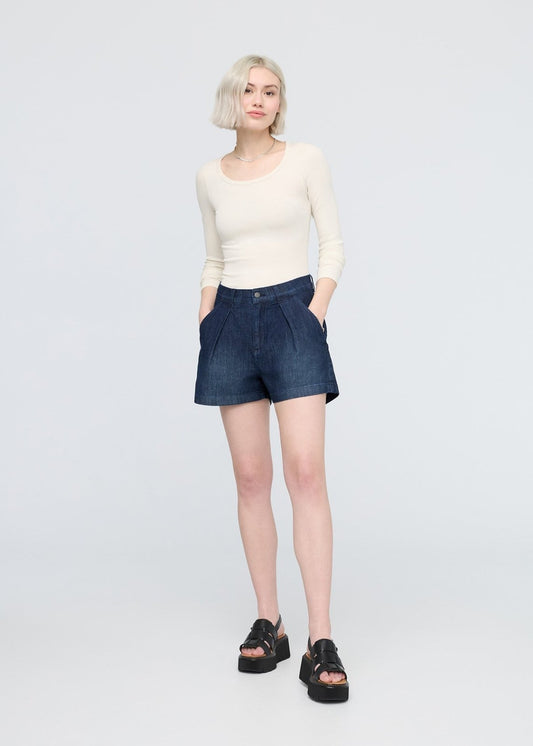Performance Denim Lite Pleated Short - Modern Rinse