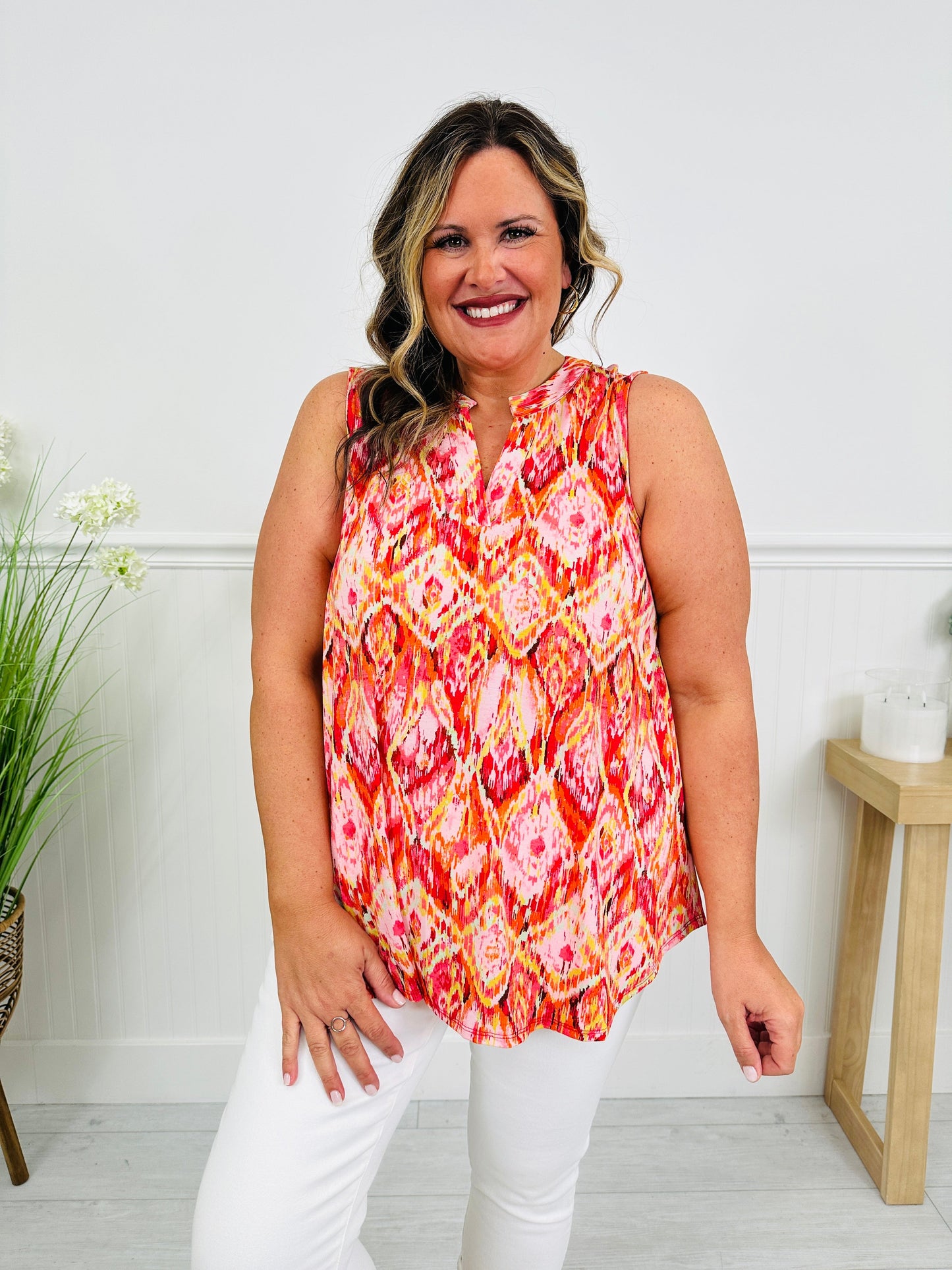Sunshine Energy Top in Scottsdale Print