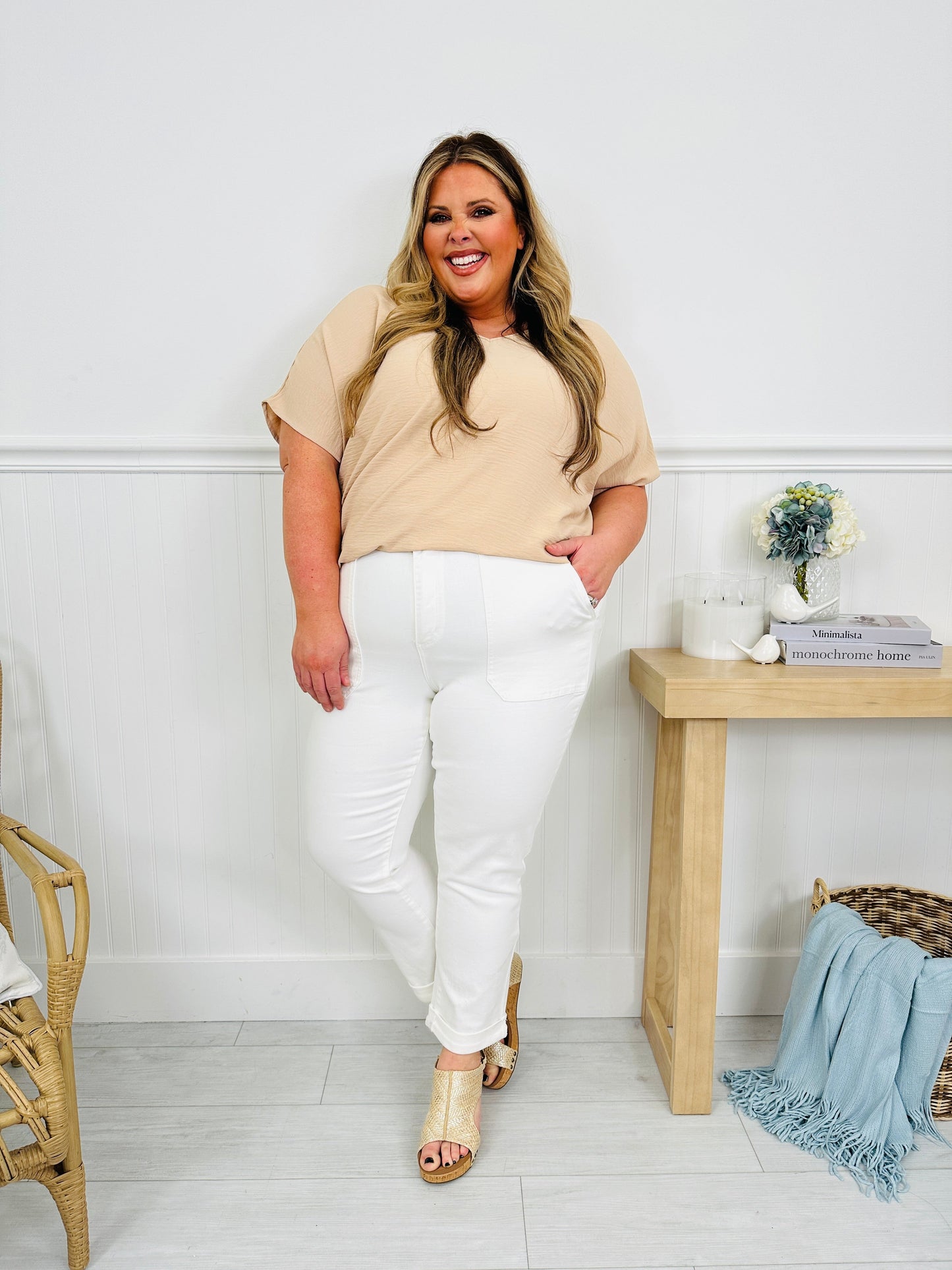 Judy Blue Out With The Old White Weekender Jeans