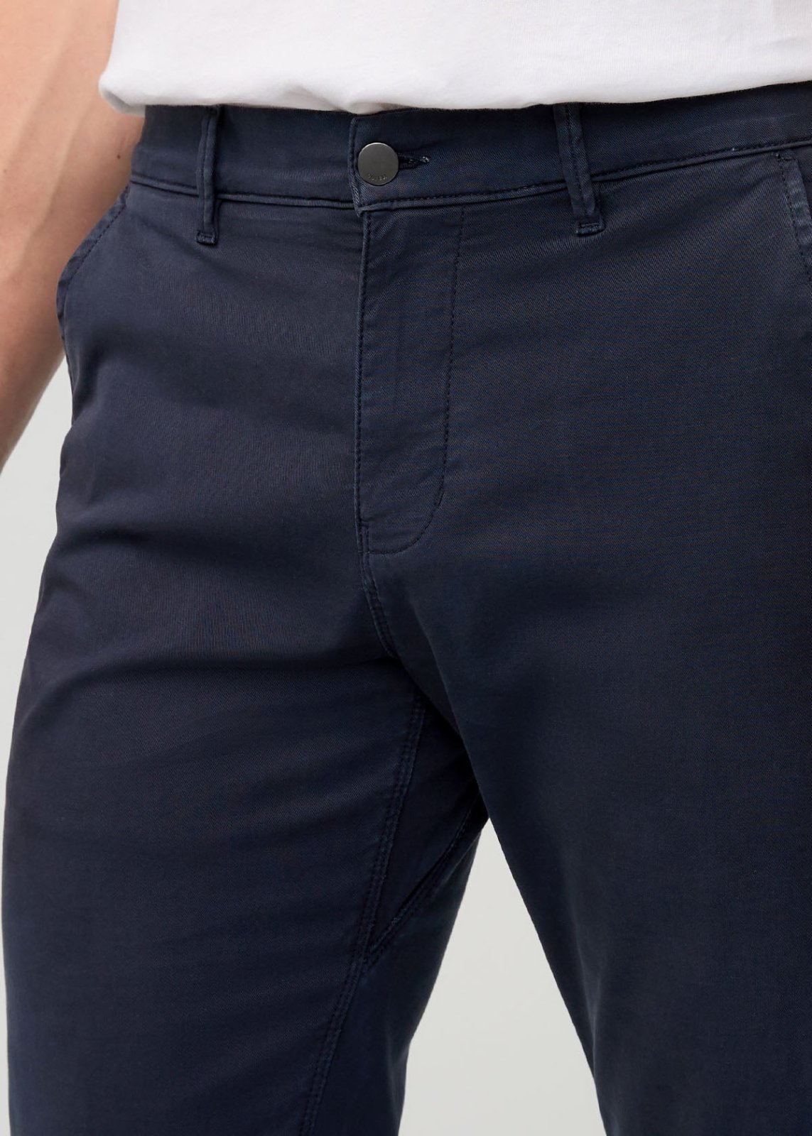 Live Lite Relaxed Taper Chino - Navy