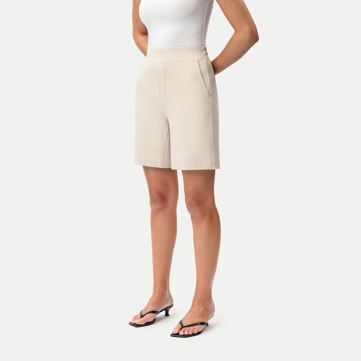 Light Ponte Shorts