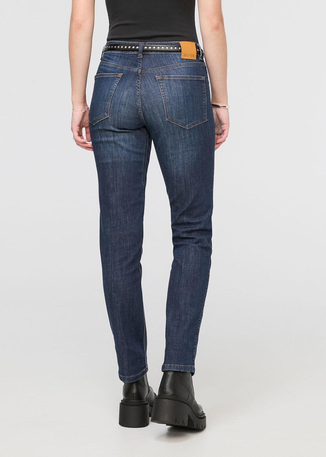 Performance Denim Girlfriend - Heritage Blue