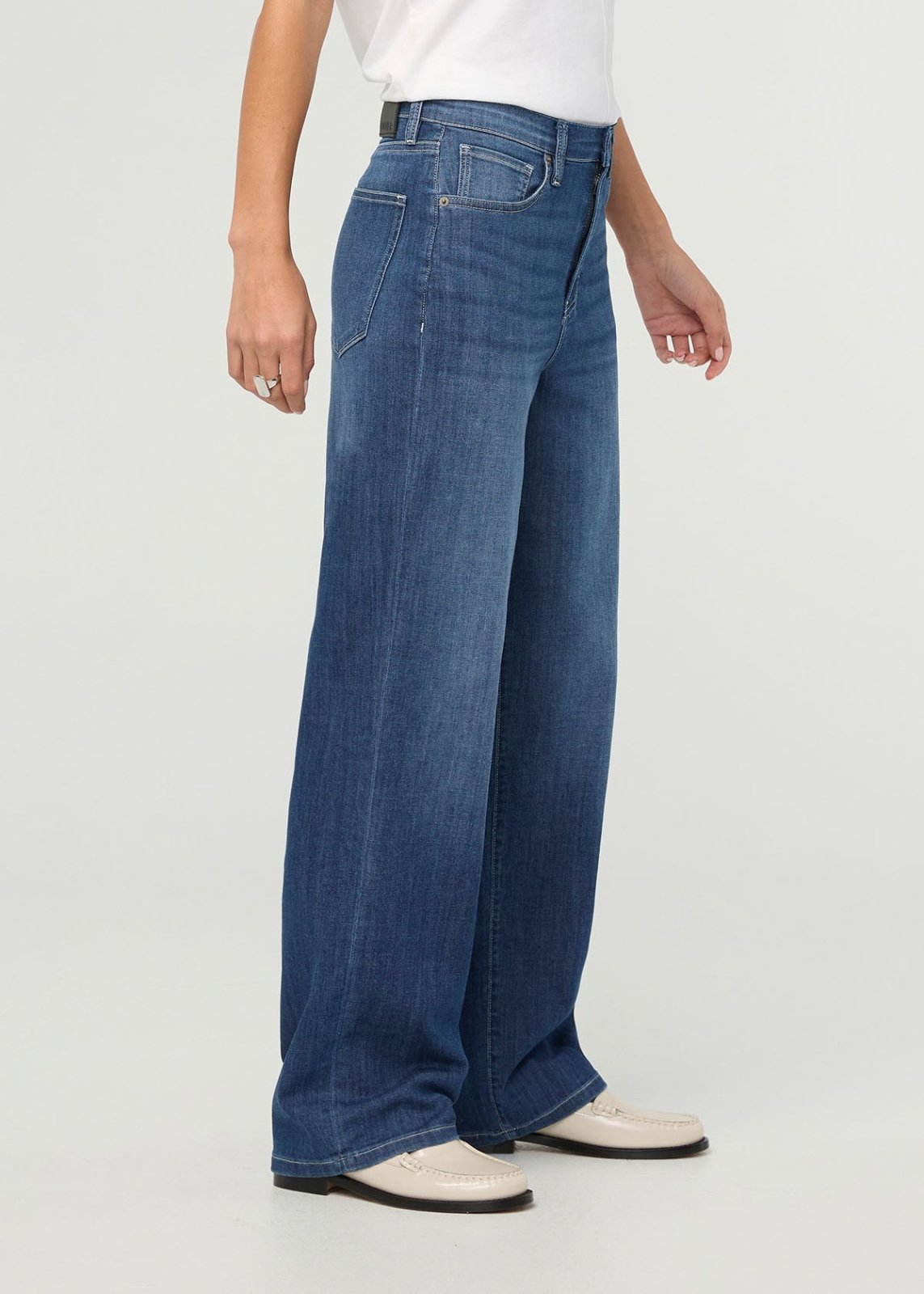 Performance Denim Lite High Rise Straight - Breeze Blue
