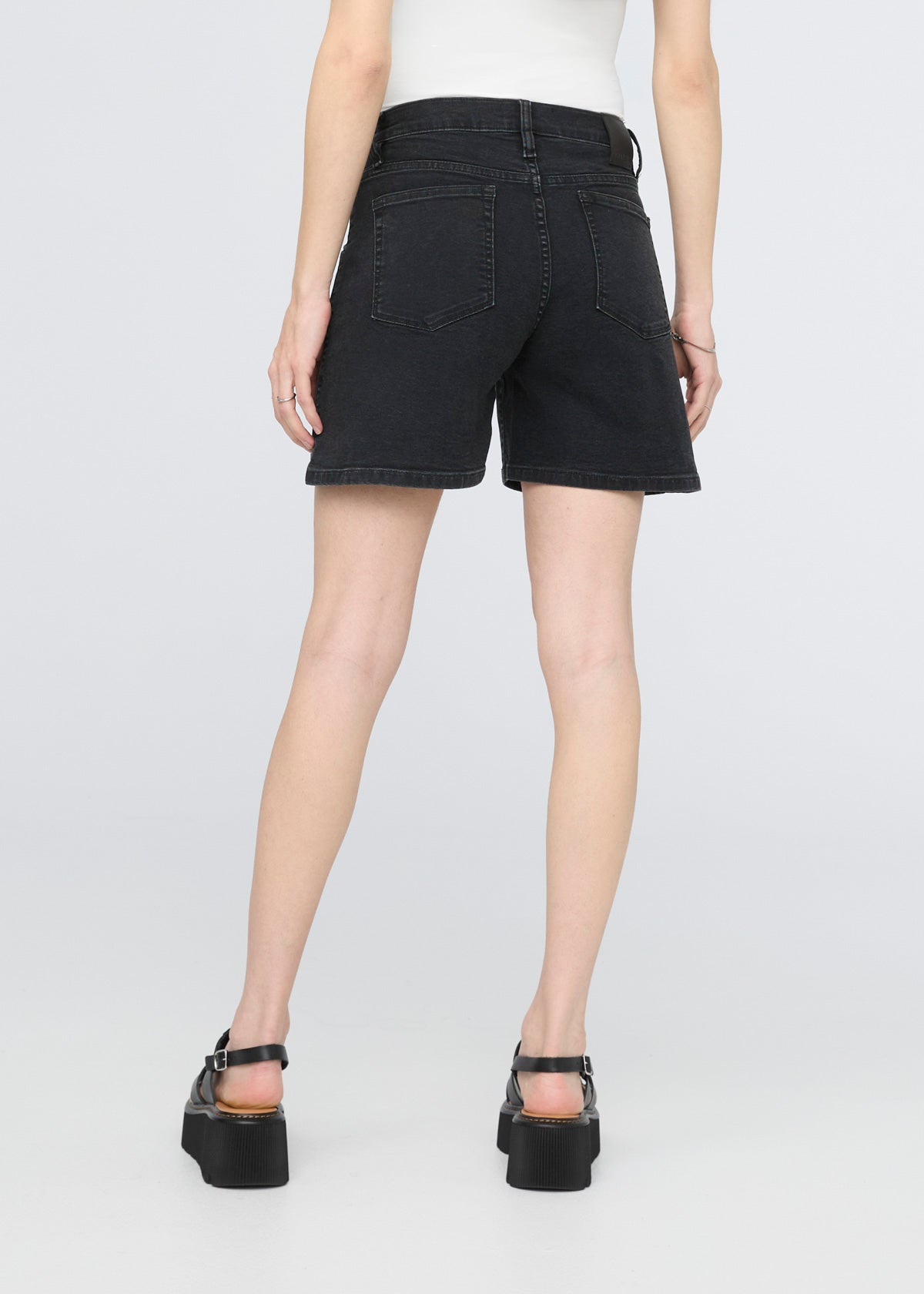 Stretch Canvas High Rise Relaxed Short - Black