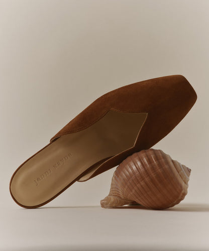 Clara Mule